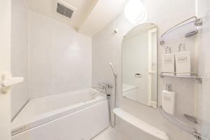 Shinjuku 10 min walk, Higashi Shinjuku 4 min, Kabukicho, Shin-Okubo apartment