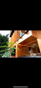 I811 LOFT AC premium amenities