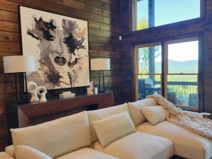 Pinnacle Place - The Height of Mountain Living