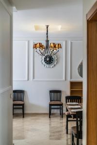 Luxury 3-Bedroom Apartment with Pool & near Beach in Agadir Bay