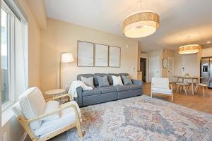 NEW LUX Modern Retreat Views Parking Workspaces