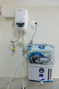 Nomad 2BHK by Luxury Heights