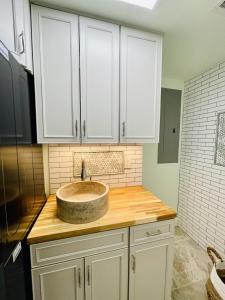 Luxury Lake House in Big CanoeGame roomFire PitDirect lake access