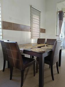 Atehs Homestay KLIA