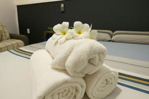 Casa com 2 Quartos, Ar e Wi-Fi – A 600m da Praia de Taperapuã, com Cozinha Equipada, Lavanderia, Sala com TV 50", Ideal para Famílias que Buscam Conforto, Privacidade e Ótima Localização em Porto Seguro