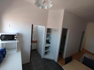 Apartments with parking space Crikvenica - 19683