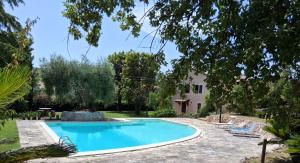 Villa Irma a Grottammare Relax con Piscina a 10 min dal Mare