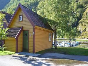 5 person holiday park home in Lærdal