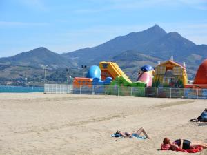 Maisons de vacances Attraktive und luxuriose Villa mit Pool-Jacuzzi : photos des chambres