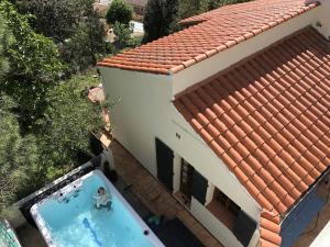 Maisons de vacances Attraktive und luxuriose Villa mit Pool-Jacuzzi : photos des chambres