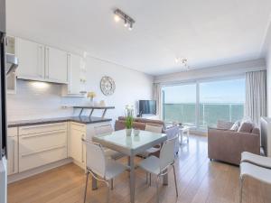 Studio with terrace and sea view