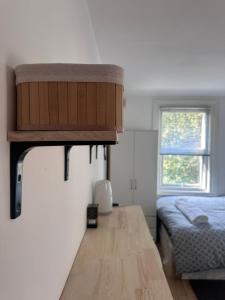 Cosy studio flat in London