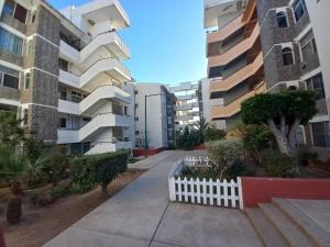 Beachfront Condo Enjoy Paradise!