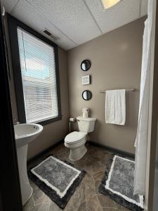 Modern 2BR with Ensuite, Downtown Morgantown, WVU