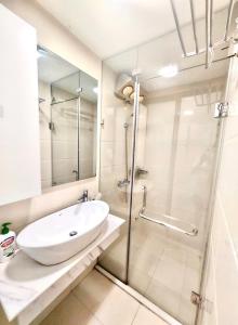 Delux Two Bedroom Apartment Near Marriott And Grand Plaza