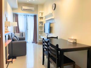 Shore Staycation at Shore 3 Mall of Asia