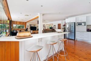 Cottage Point - Paradise Found