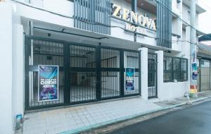 RedDoorz at Zenova Hotel