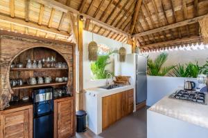 Tropical retreat connected 8bdrs villas in Bingin