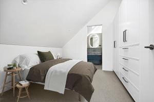 Luxury Escape at Dallah Chapel & Loft