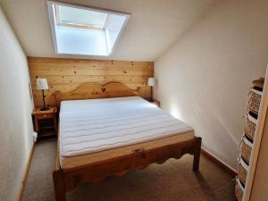 Appartements Appartement 3 pieces, 6-8 pers, proche des pistes - La Plagne Montalbert - FR-1-755-42 : photos des chambres