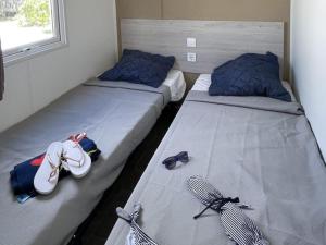 Campings Mobil home 6 pers, terrasse en Ardeche - API-1-52-777 : photos des chambres