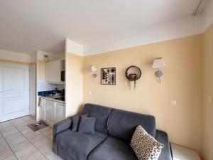 Appartement avec terrasse et parking, proche plage - FR-1-197-635