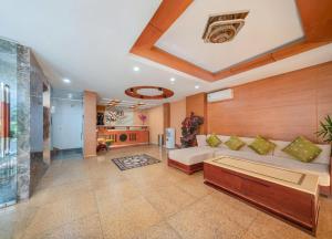 Ola Hotel & Apartment