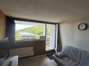 Appartement cosy au centre, accès aux pistes, balcon sud, WIFI, parking à proximité - FR-1-814-70