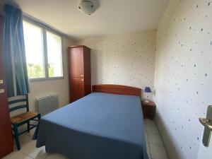 Appartements Appartement duplex a Batz-sur-Mer avec piscine, proche plage, 6 personnes - FR-1-843-1 : photos des chambres