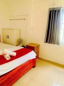 Crowne Cafe Hotel Pham Ngu Lao