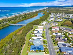 Black Rock Beach House with Pool