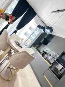 Alezzi Odyssey Luxury Pool Spa