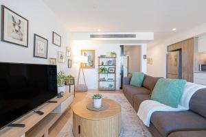 Patrick Calm - Easy Living near Dining and Hobart CBD