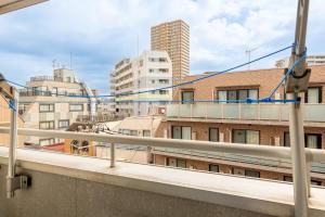 アスピア402 7 min walk from Nishi-Sugamo Station 9 min walk from Sugamo Station 1 min walk from Koshinzuka Max 4 people