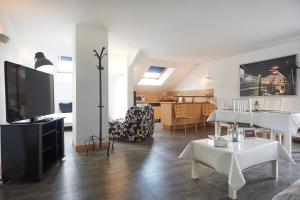 Hotels L'Albatros : Appartement