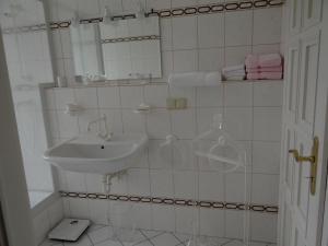 B&B / Chambres d'hotes Chateau Mesny : Chambre Double