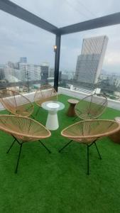 Studio Condo Fully Furnished-near IT Park