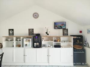 Hotels ENOR Hotel - Guingamp : photos des chambres