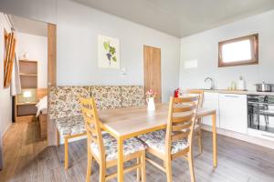 Terme Banovci - Mobilne hiške Med Brajdami