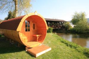 NATURAMA BEILNGRIES - Naturparkcamping und Fasshotel