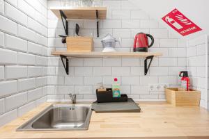 Zonas Luxury Apartment