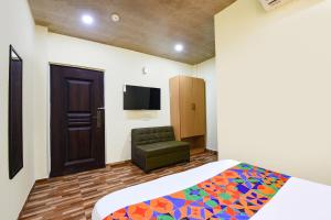 FabHotel Royal Reena Residency