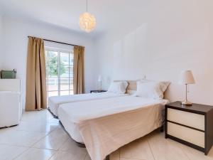 Apartamento JV com 2 quartos e piscina, Vilamoura