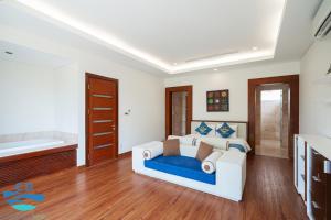 Esea43 private pool villas