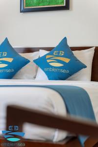 Esea43 private pool villas