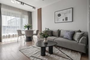 Luxury Private Apartment near Old Town and Nature