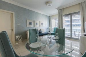 TRPS - Maison Mall Street, Downtown - Beautifully Appointed 1BR, Near to Burj Khalifa