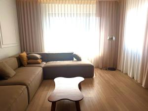 Luxurious & Spacious Old Bazaar Apartment