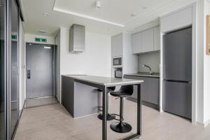 Blueground Yeouido river view nr Han River SEL-39